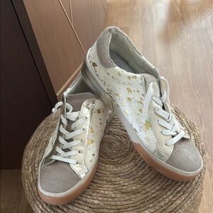 Dolce Vita Cream and Gold Sneakers with Low-Top Design